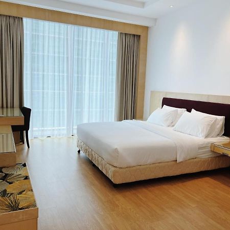 Imperial Grand Suite Apartment Kuching Ngoại thất bức ảnh