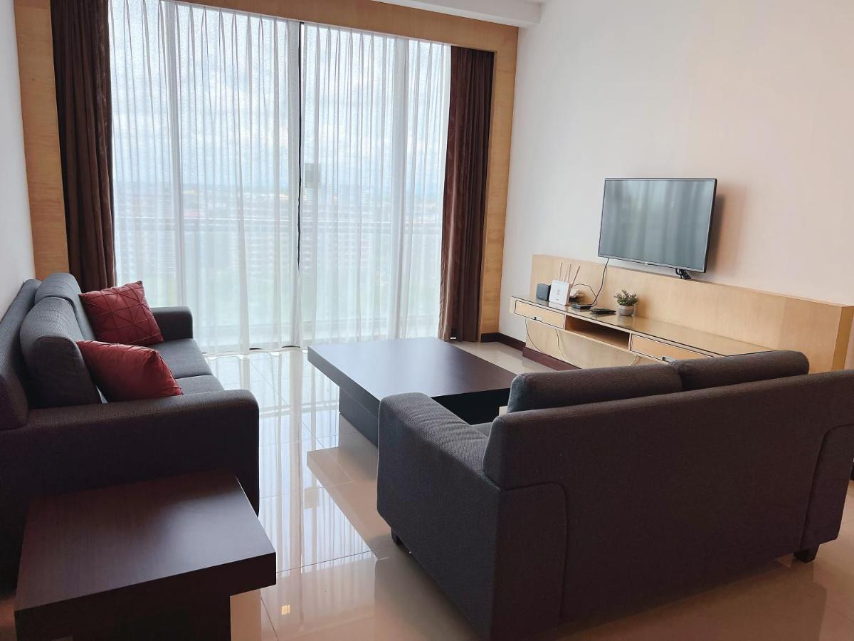 Imperial Grand Suite Apartment Kuching Ngoại thất bức ảnh