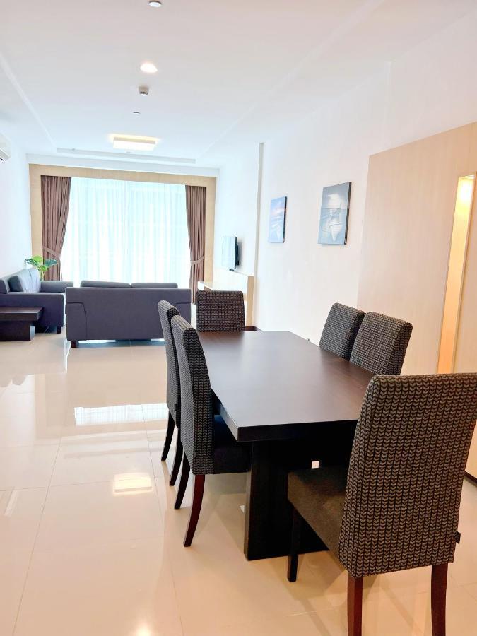 Imperial Grand Suite Apartment Kuching Ngoại thất bức ảnh